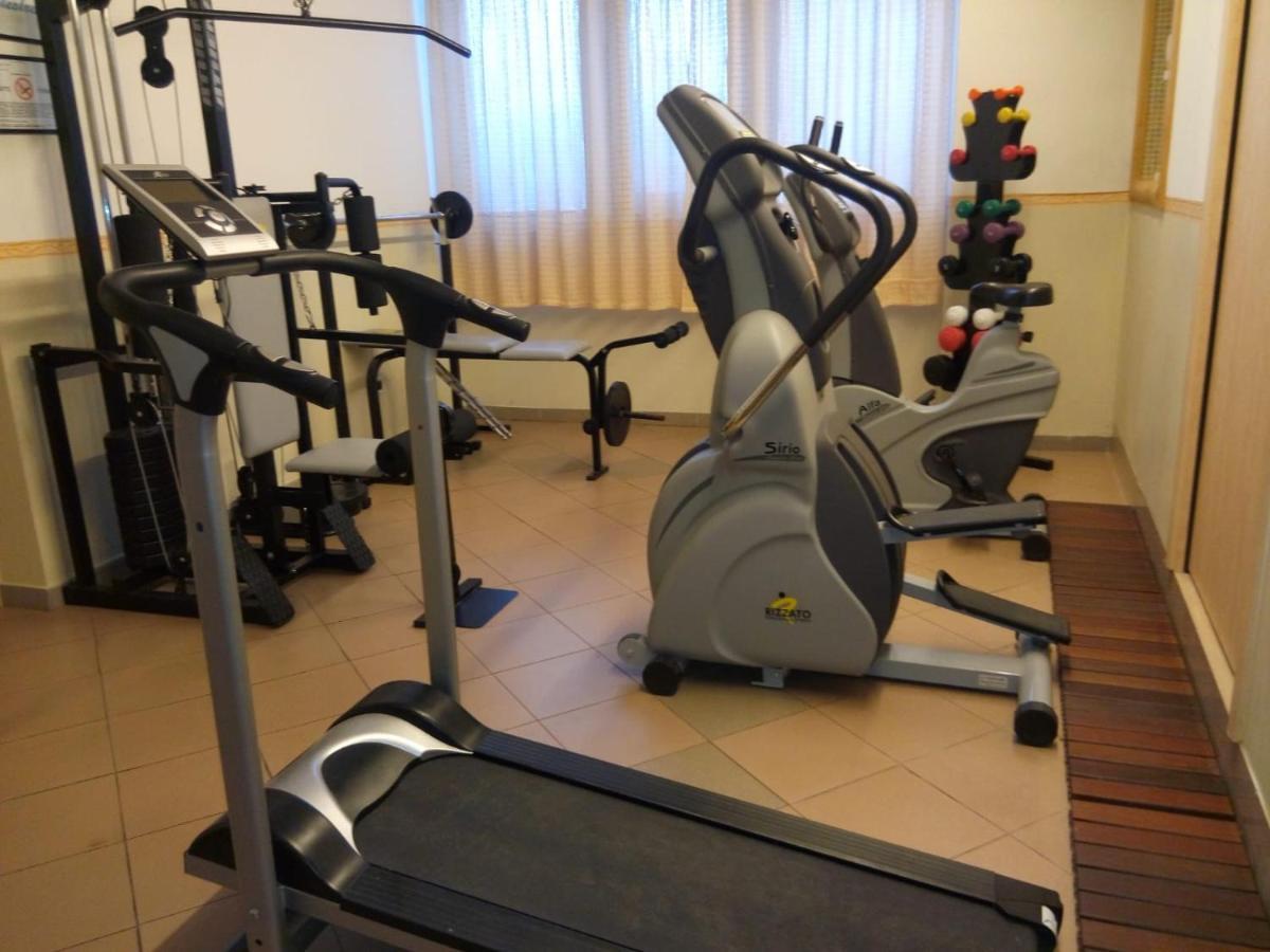 Hotel Olisamir Cavedago Dış mekan fotoğraf