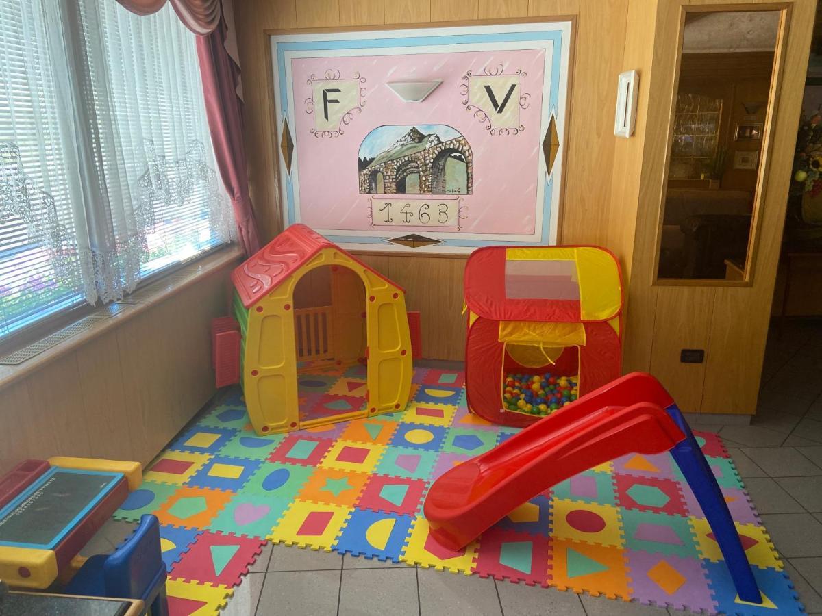 Hotel Olisamir Cavedago Dış mekan fotoğraf