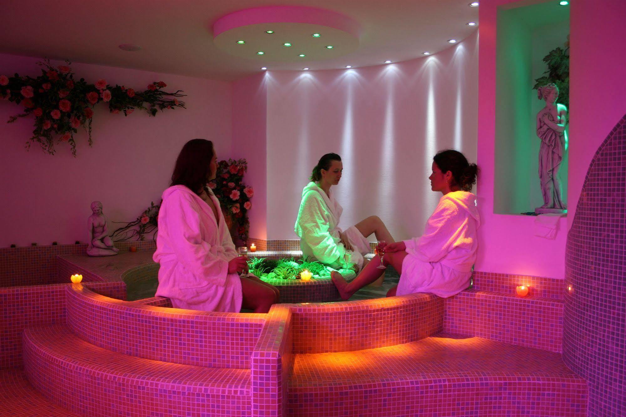 Hotel Olisamir Cavedago Dış mekan fotoğraf